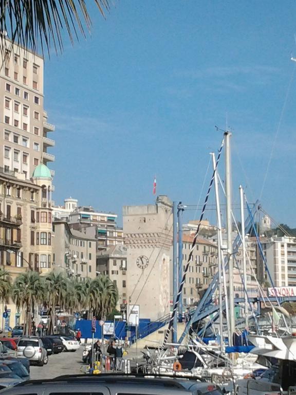 Appartamento Piazzetta La Maddalena سافونا الغرفة الصورة