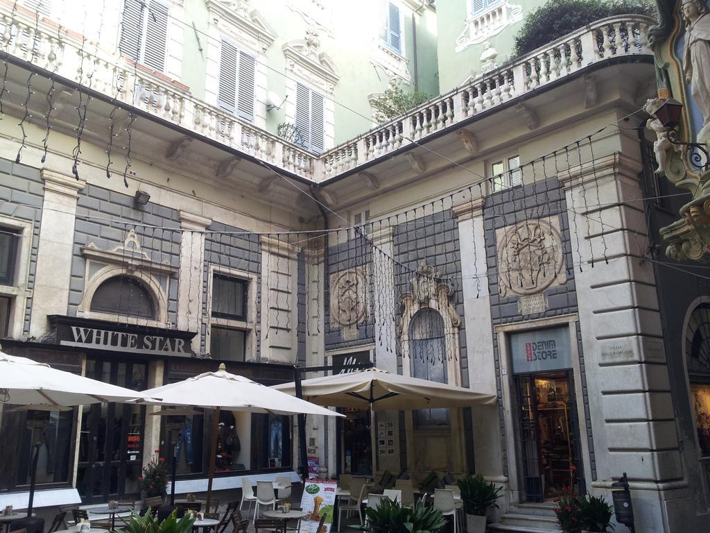 Appartamento Piazzetta La Maddalena سافونا الغرفة الصورة